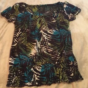 Palm patterned top